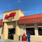 Smitty's Restaurant & Lounge - Olds-Olds