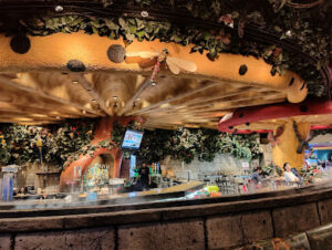 Rainforest Cafe Niagara Falls Canada-Niagara Falls