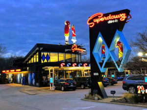 Superdawg Drive-In-Wheeling