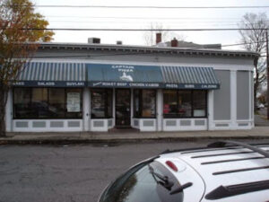 Captain Pizza & Roast Beef-Swampscott