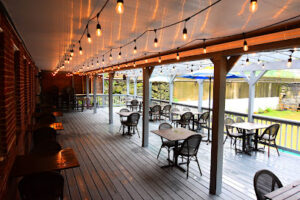 Gary's Restaurant and Bar-Lowell