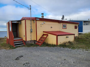 Arctic Vision Bed & Breakfast-Kugluktuk