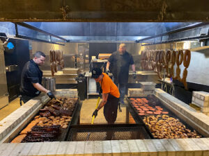Hinie's BBQ-Lawrenceburg