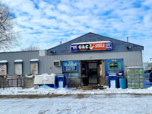 G & C / Pacos Pizza & Chicken-Gimli